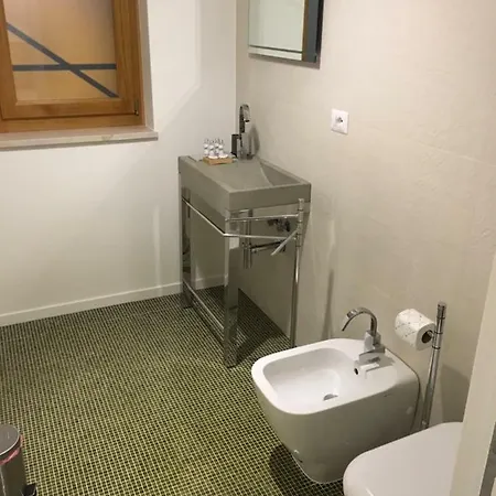 Bed & Breakfast Suberito Rooms&bar