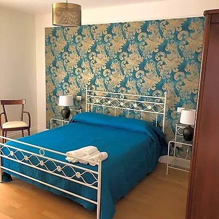 Suberito Rooms&bar 4*