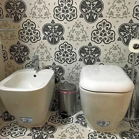 Nocleg ze śniadaniem Suberito Rooms&bar