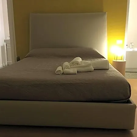 Oda ve Kahvaltı Suberito Rooms&bar Terlizzi