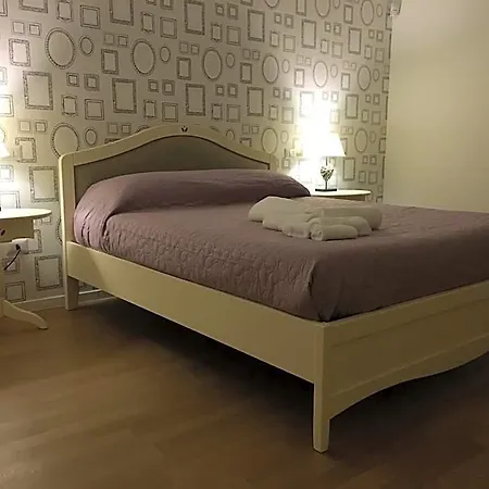 Bed and Breakfast Suberito Rooms&bar Terlizzi