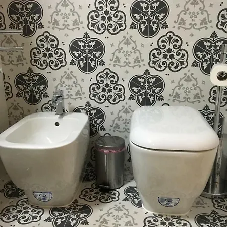 Suberito Rooms&bar Bed & Breakfast 4*