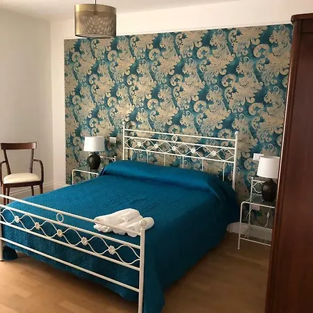 Bed & Breakfast Suberito Rooms&bar 4*