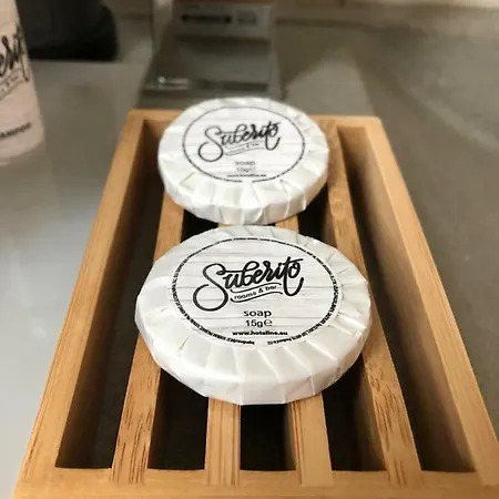 Bed & Breakfast Suberito Rooms&bar