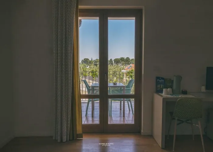 Suberito Rooms&bar Bed and Breakfast 4*